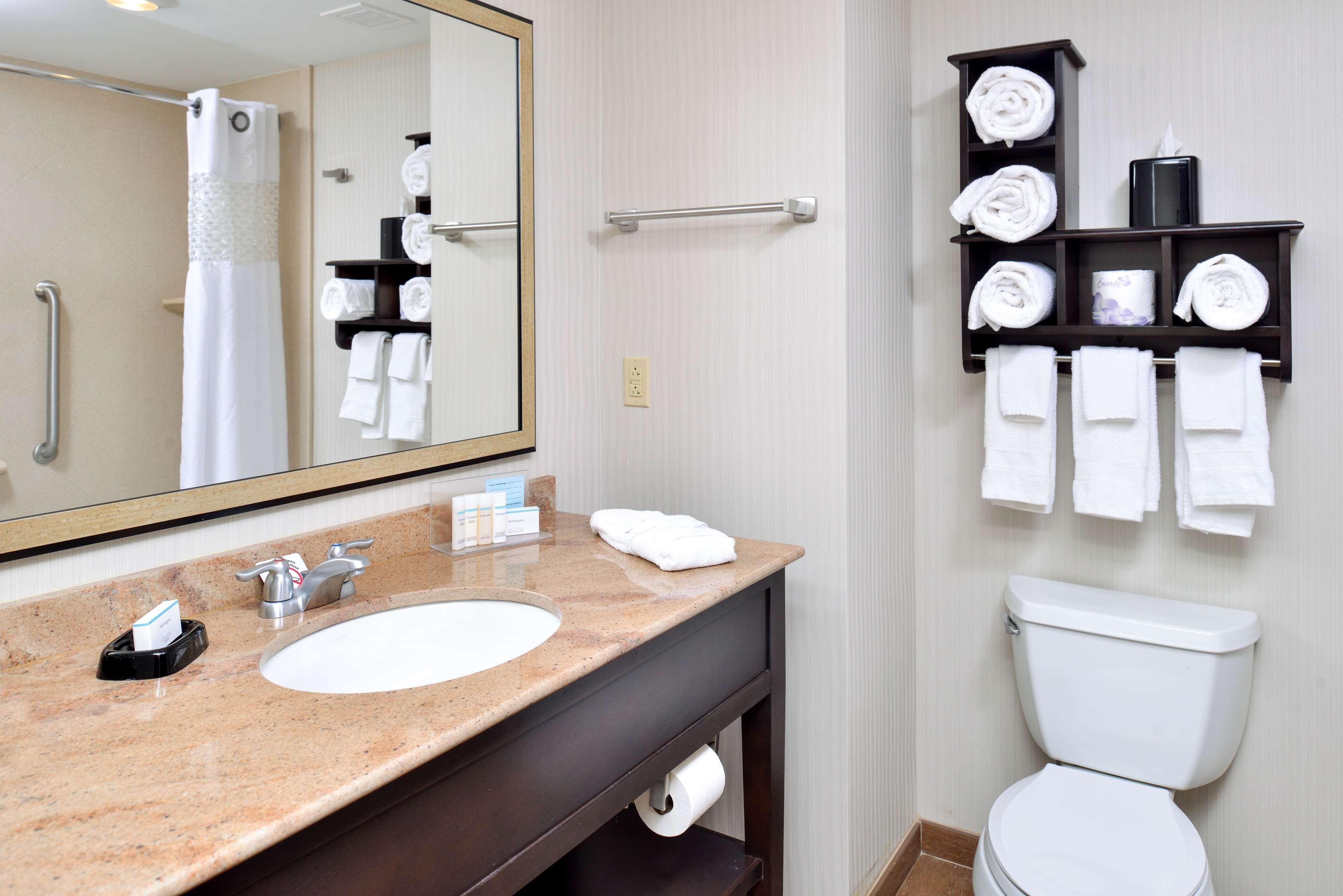 Hampton Inn & Suites California University-Pittsburgh Coal Center Esterno foto
