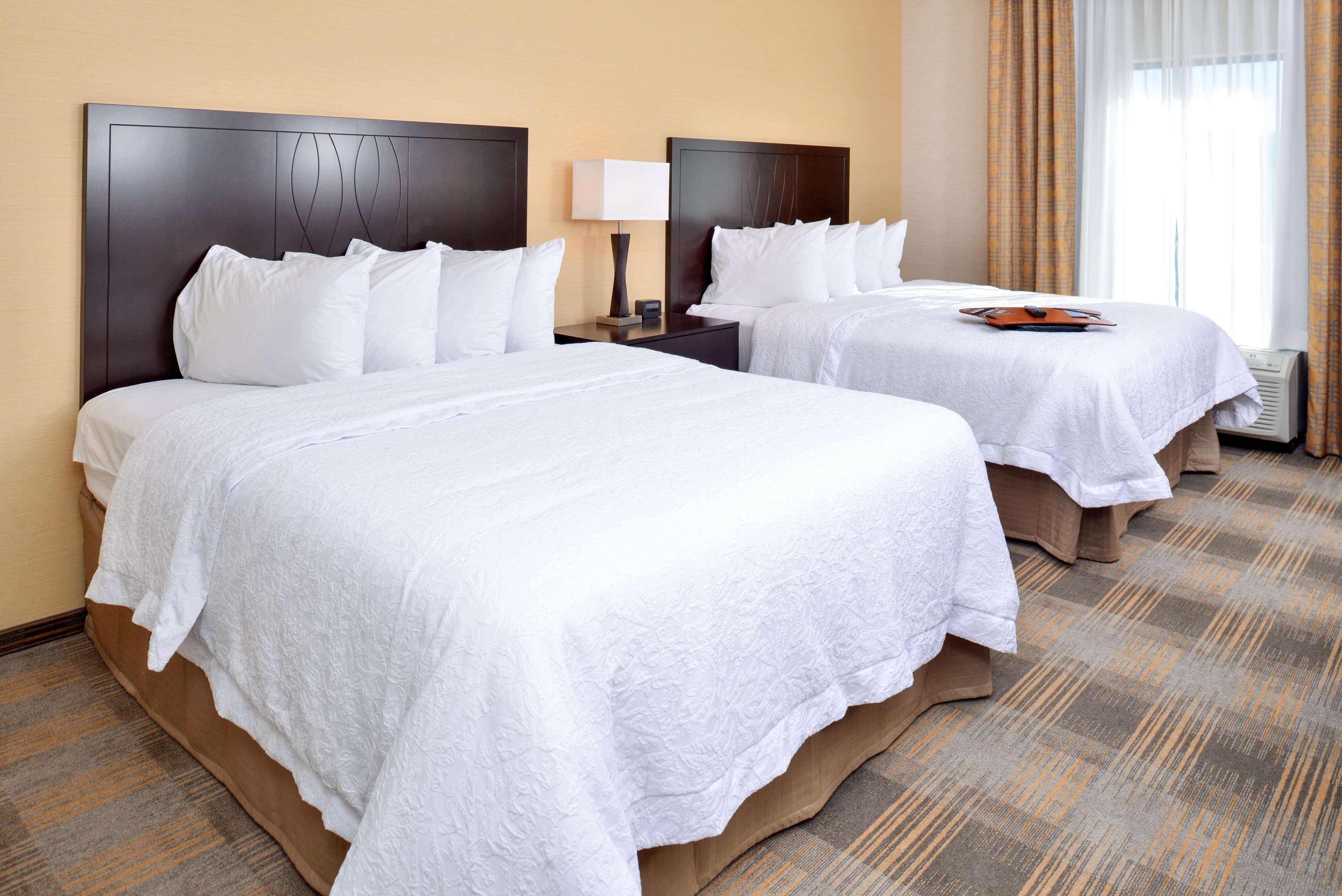 Hampton Inn & Suites California University-Pittsburgh Coal Center Esterno foto