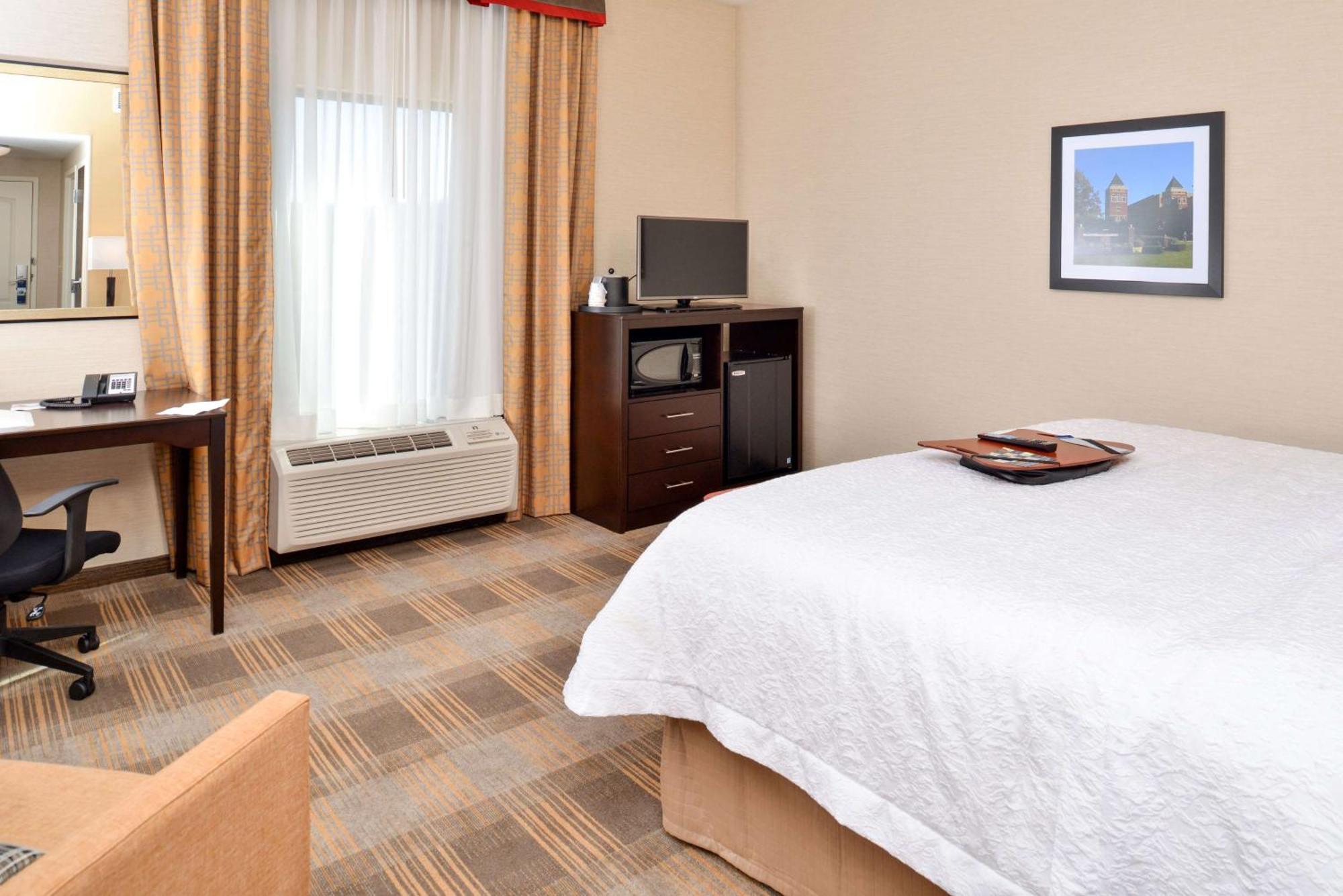 Hampton Inn & Suites California University-Pittsburgh Coal Center Esterno foto