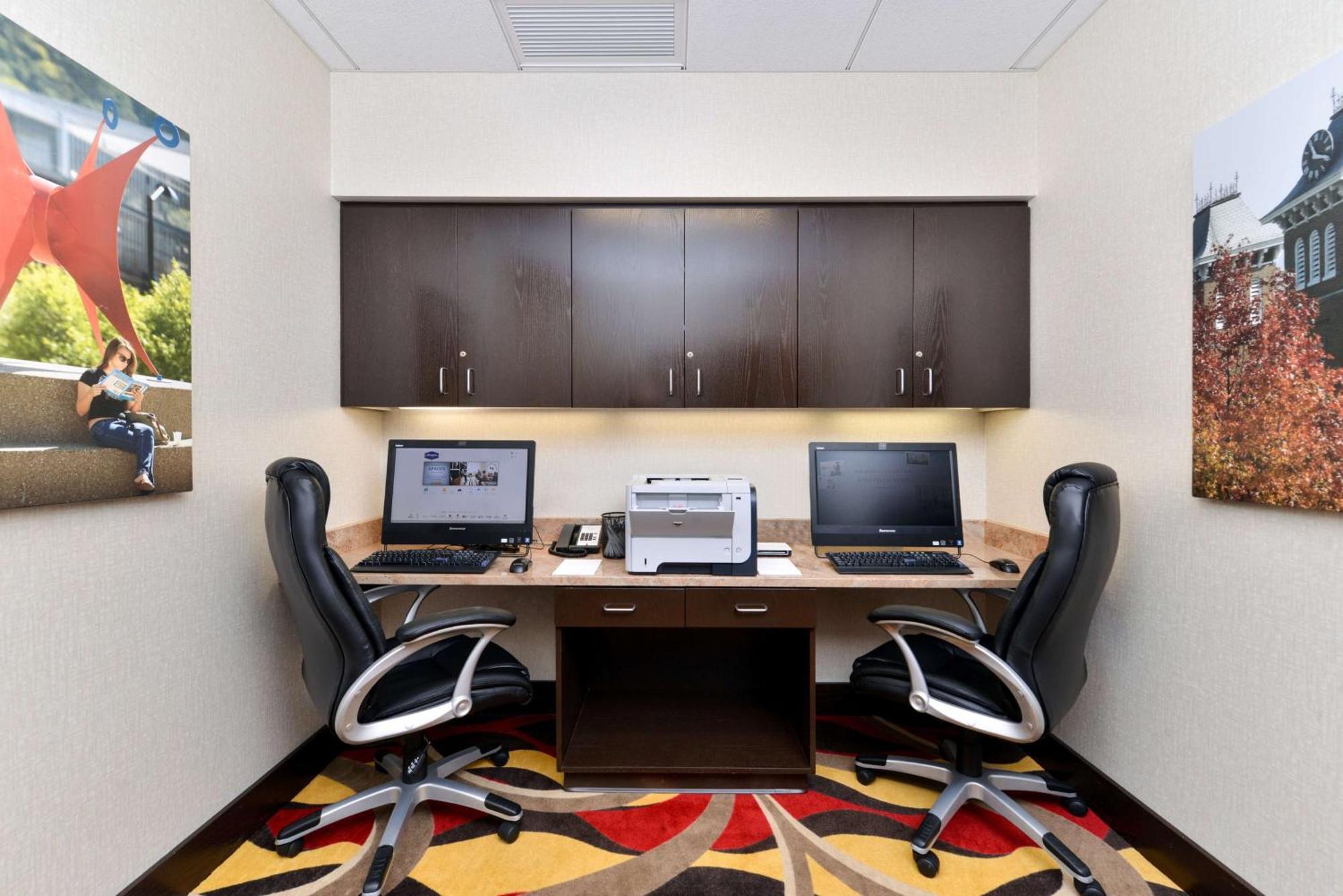 Hampton Inn & Suites California University-Pittsburgh Coal Center Esterno foto